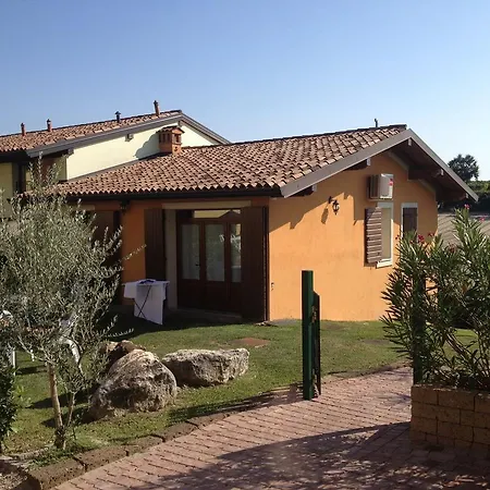 Bertoletta Village *