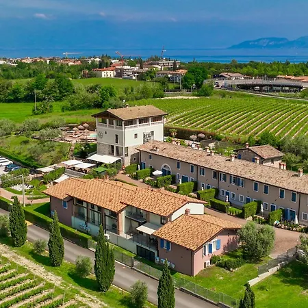 Bertoletta Village *
