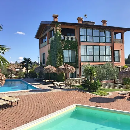 Bertoletta Village Апартаменты *