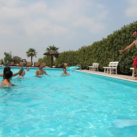 Bertoletta Village * פסקיארה דל גארדה