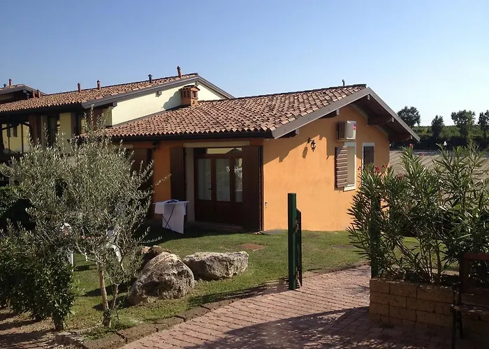 Bertoletta Village *